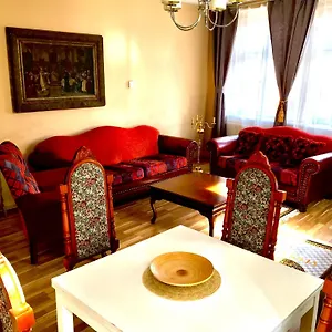 https://your-home-close-to-the-metro-andel.praguehotelsweb.com